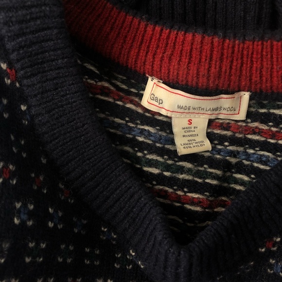 GAP Patterned Crew Neck Sweater - Picture 4 of 4